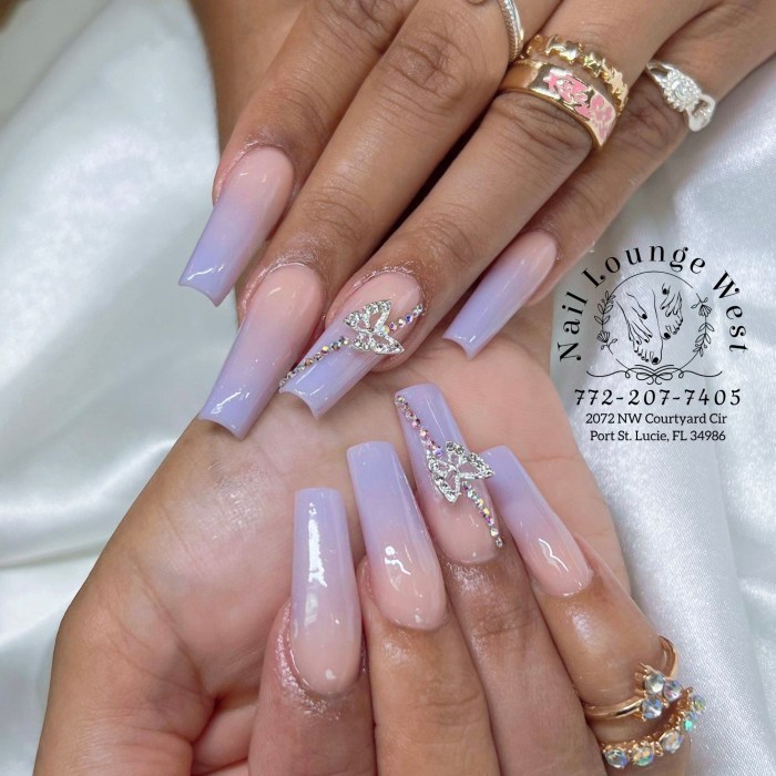 5th nail lounge west town mall